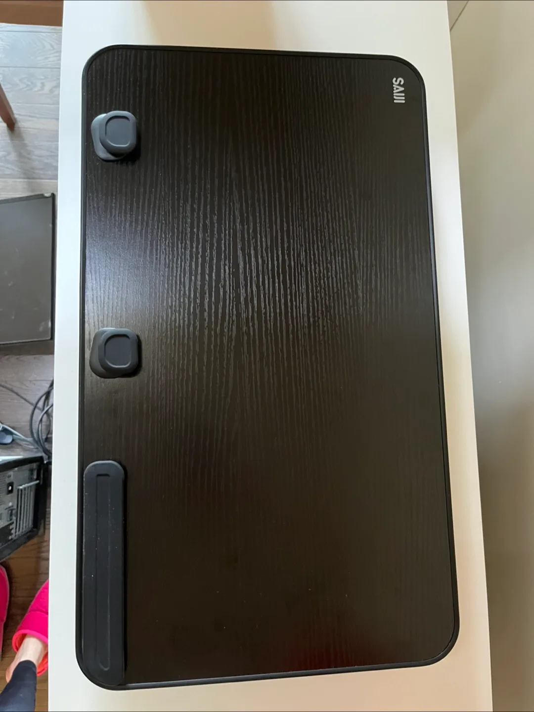 The best SAIJI Laptop Table - Black image indicator(3)