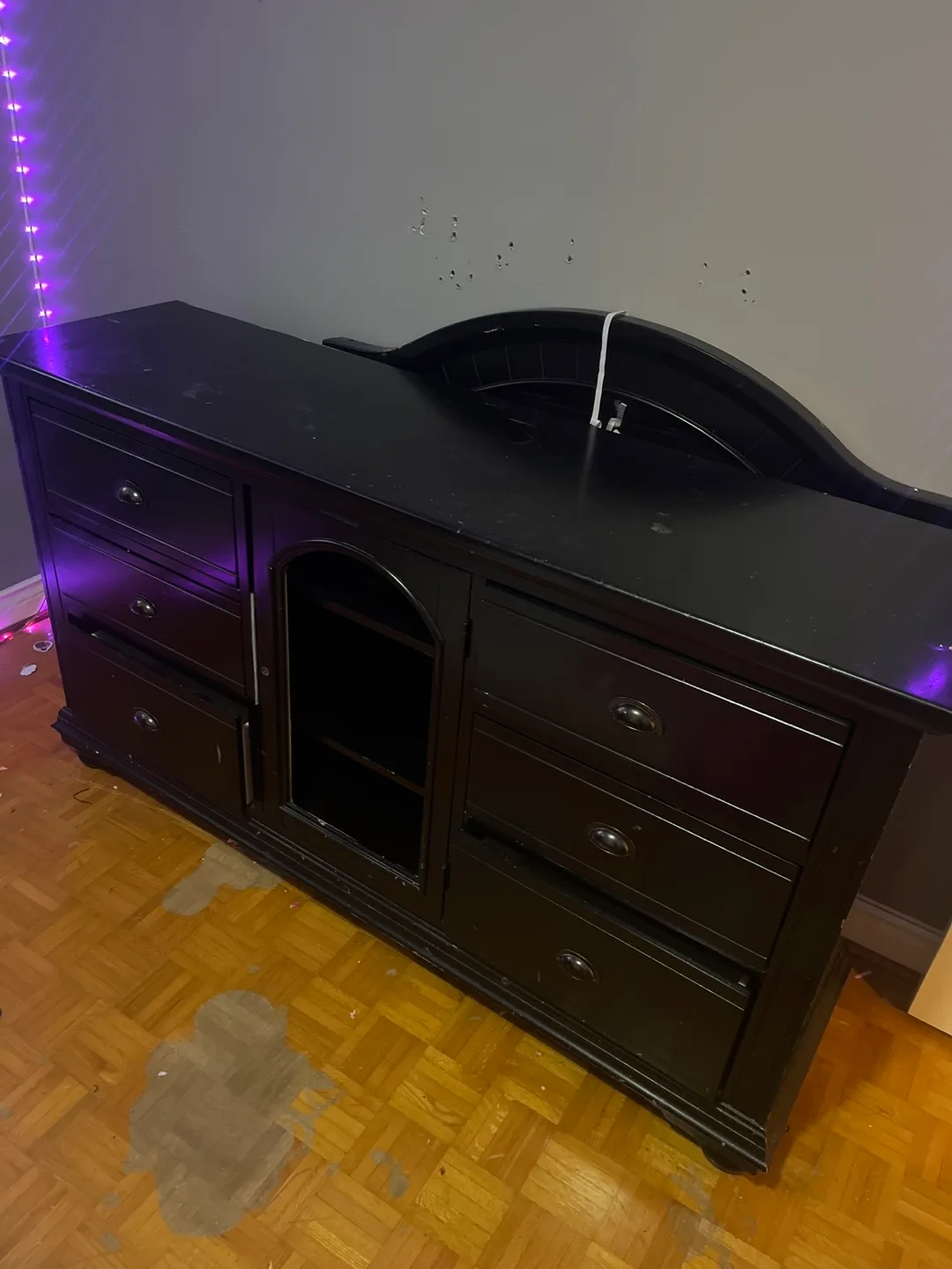 Matching Dresser and Mirror thumbnail