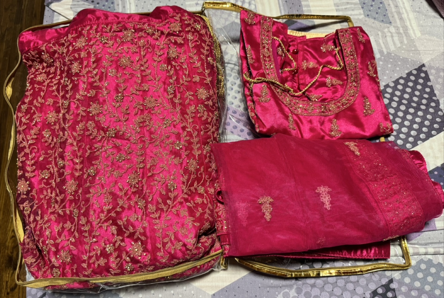 Hot pink embroidered outfit Lehanga choli - photo 5