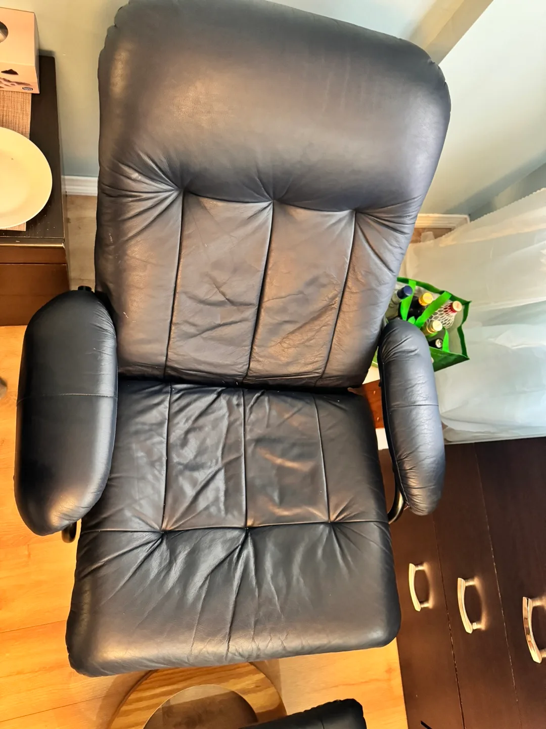 Reclining chair and foot rest image indicator(7)