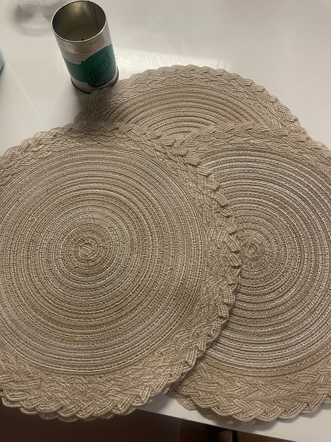 6 Round Woven Placemats - photo 2