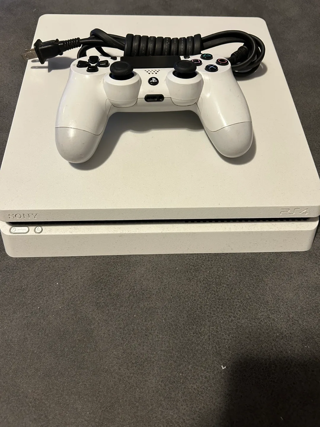 Modded PS4 Slim Limited Edition 11.00 image indicator(2)
