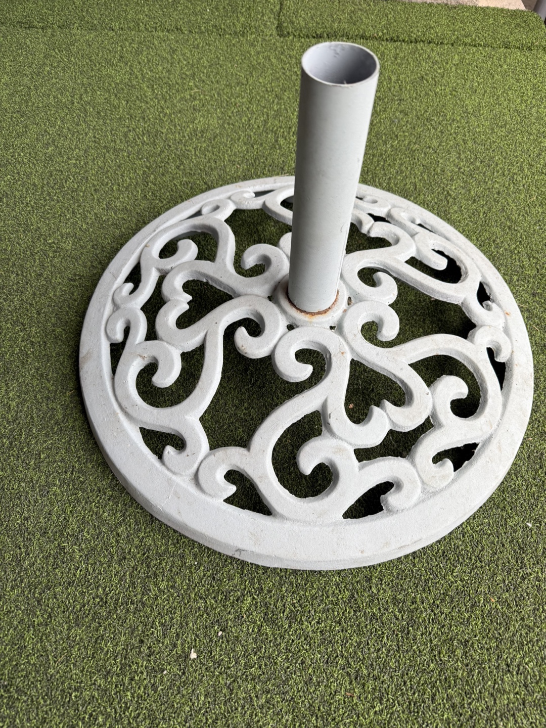 Decorative Patio Umbrella Stand - photo 2
