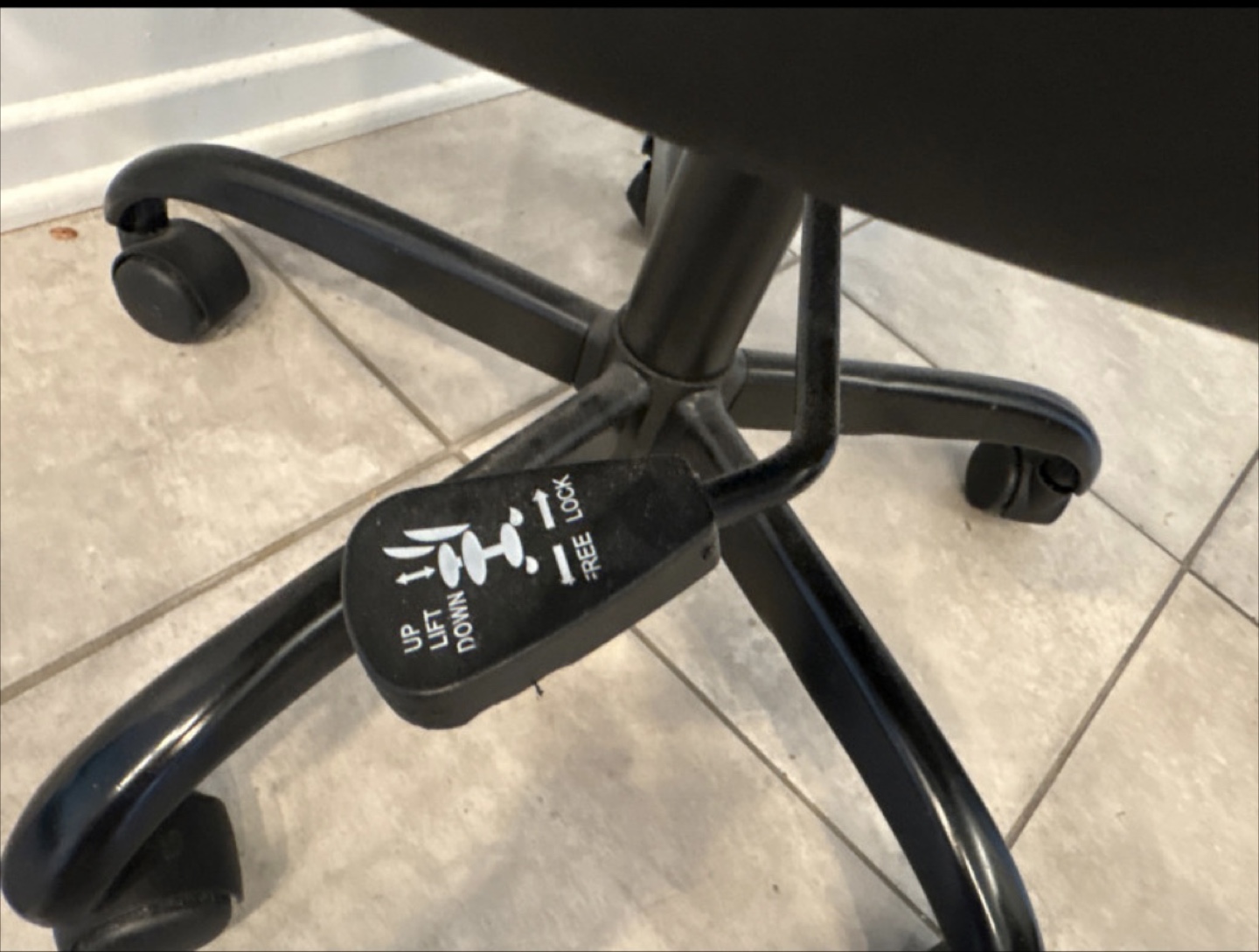 Black Office Chair - photo 5