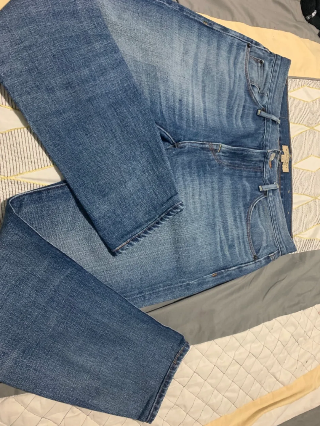 Burberry Denim Jeans - W 31 L 32 image indicator(4)