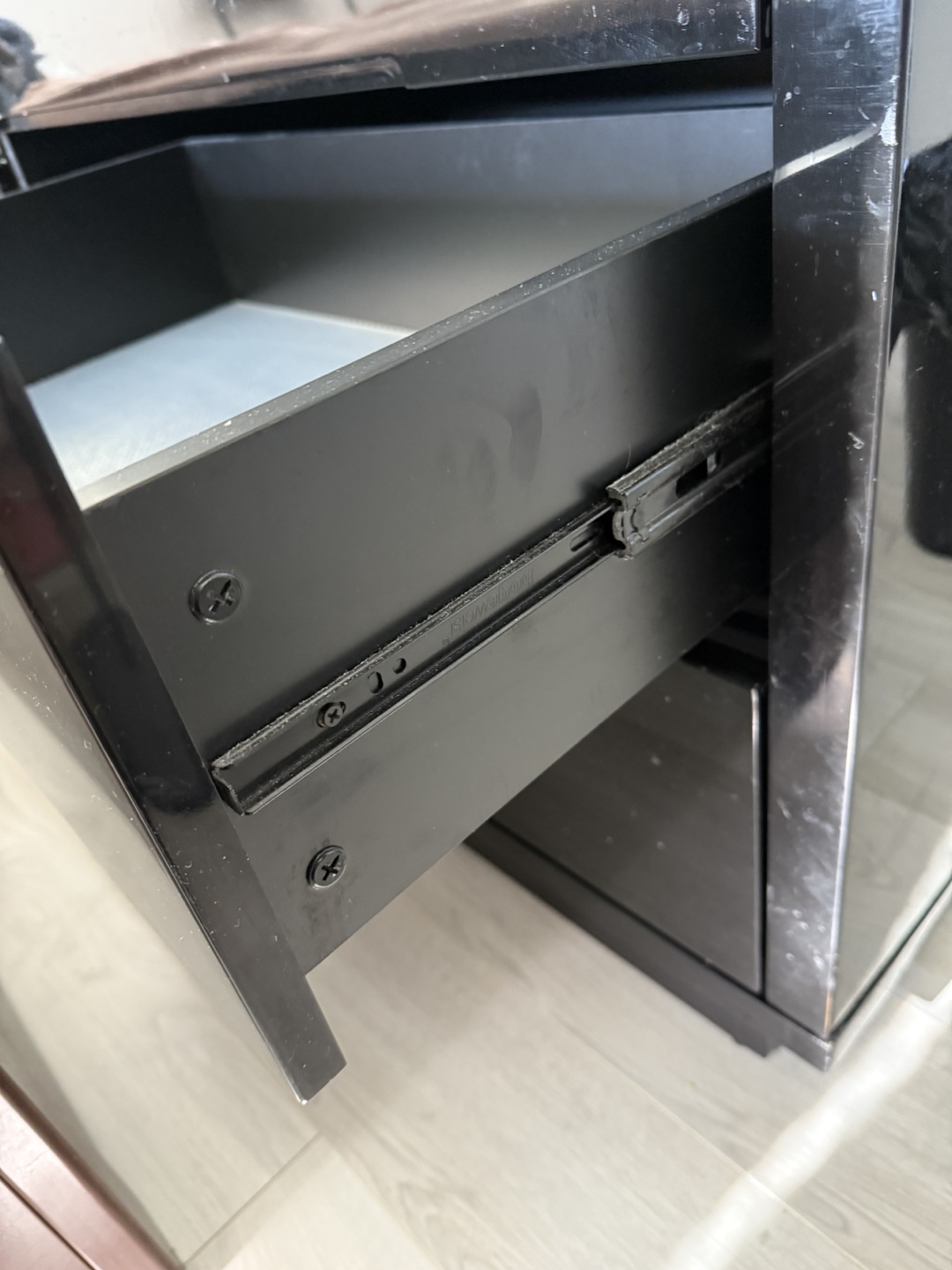 Solid 6 cabinet drawer, black dresser - photo 3