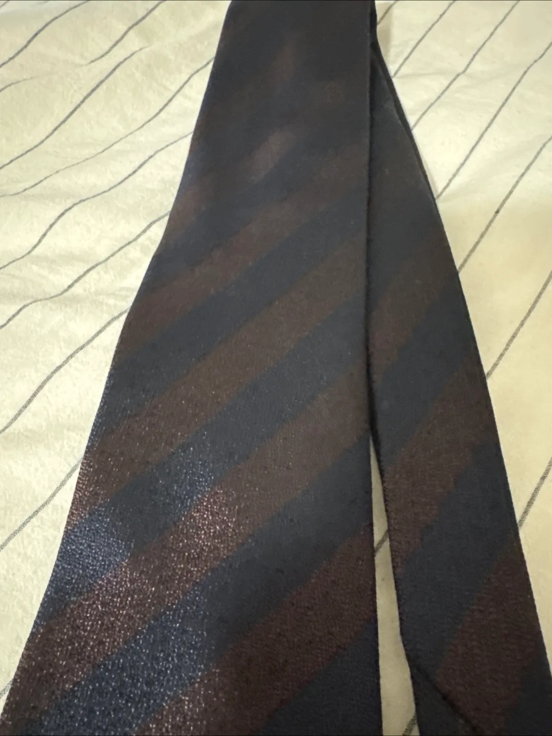 Giorgio Armani Striped Tie image indicator(2)