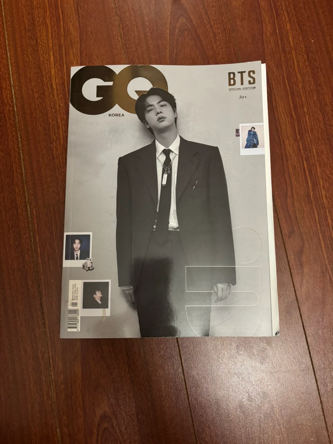 GQ Korea Magazine Jan 2022 - BTS JIN EDITION thumbnail