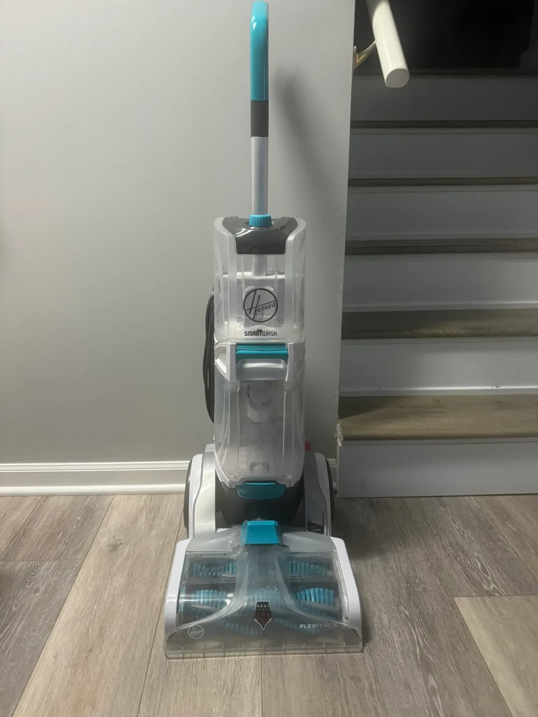 Hoover Smartwash Carpet Cleaner thumbnail