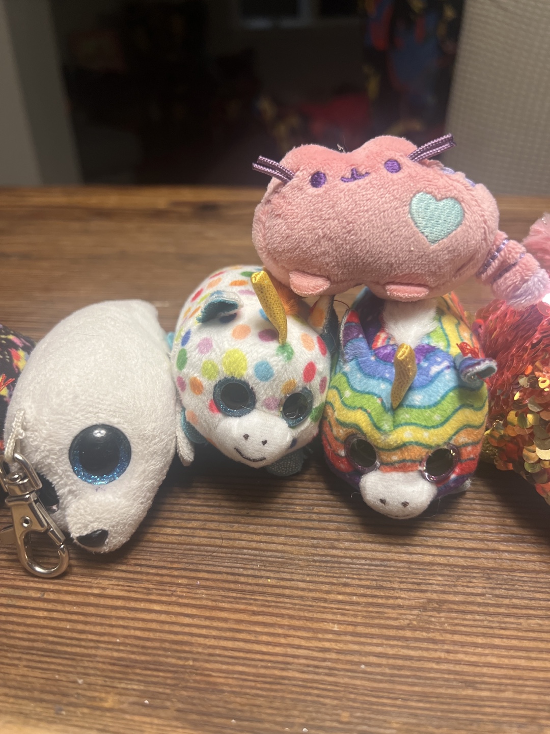 Assortment of plush toys - photo 3