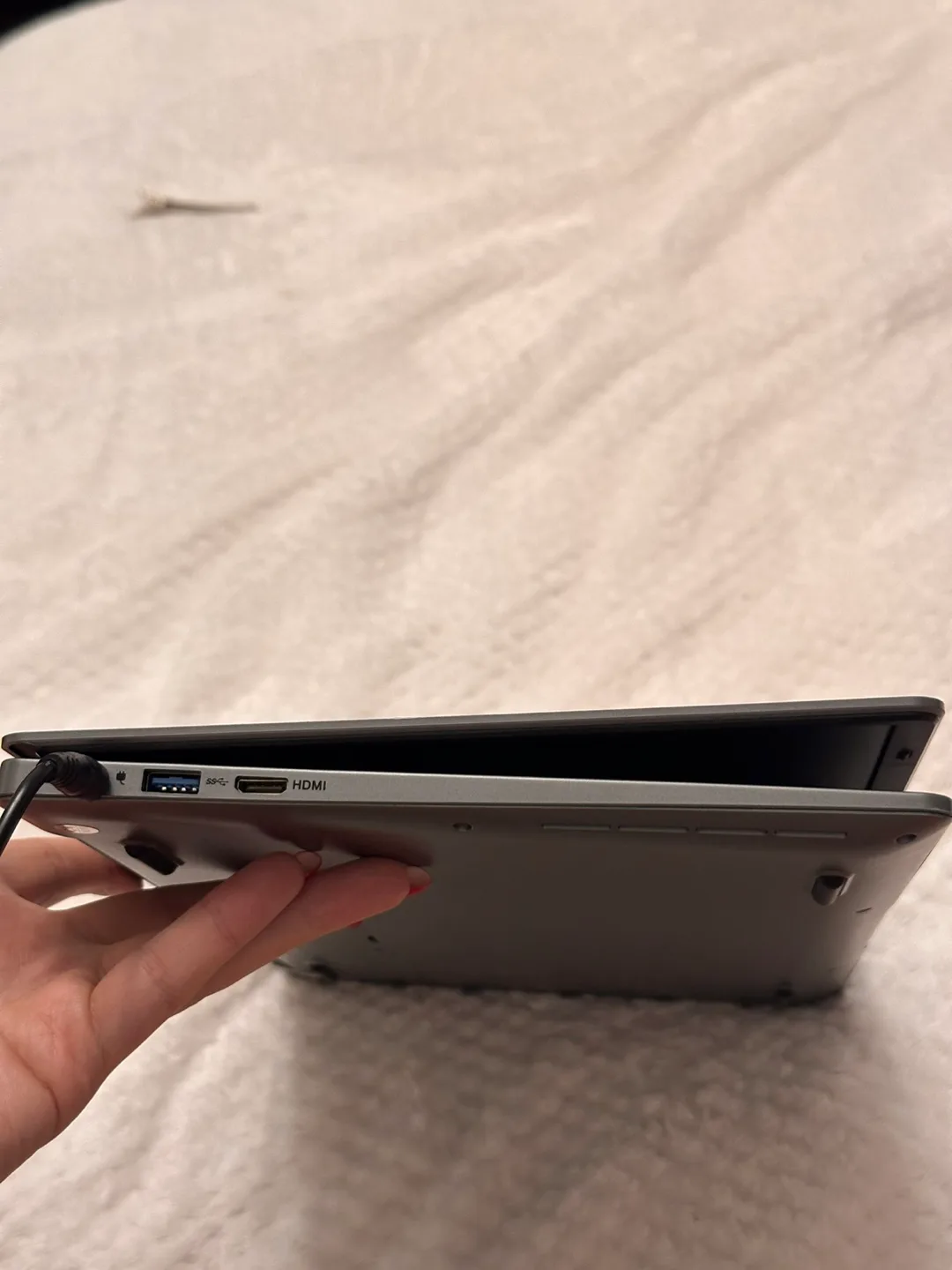 14 inch Laptop image indicator(5)