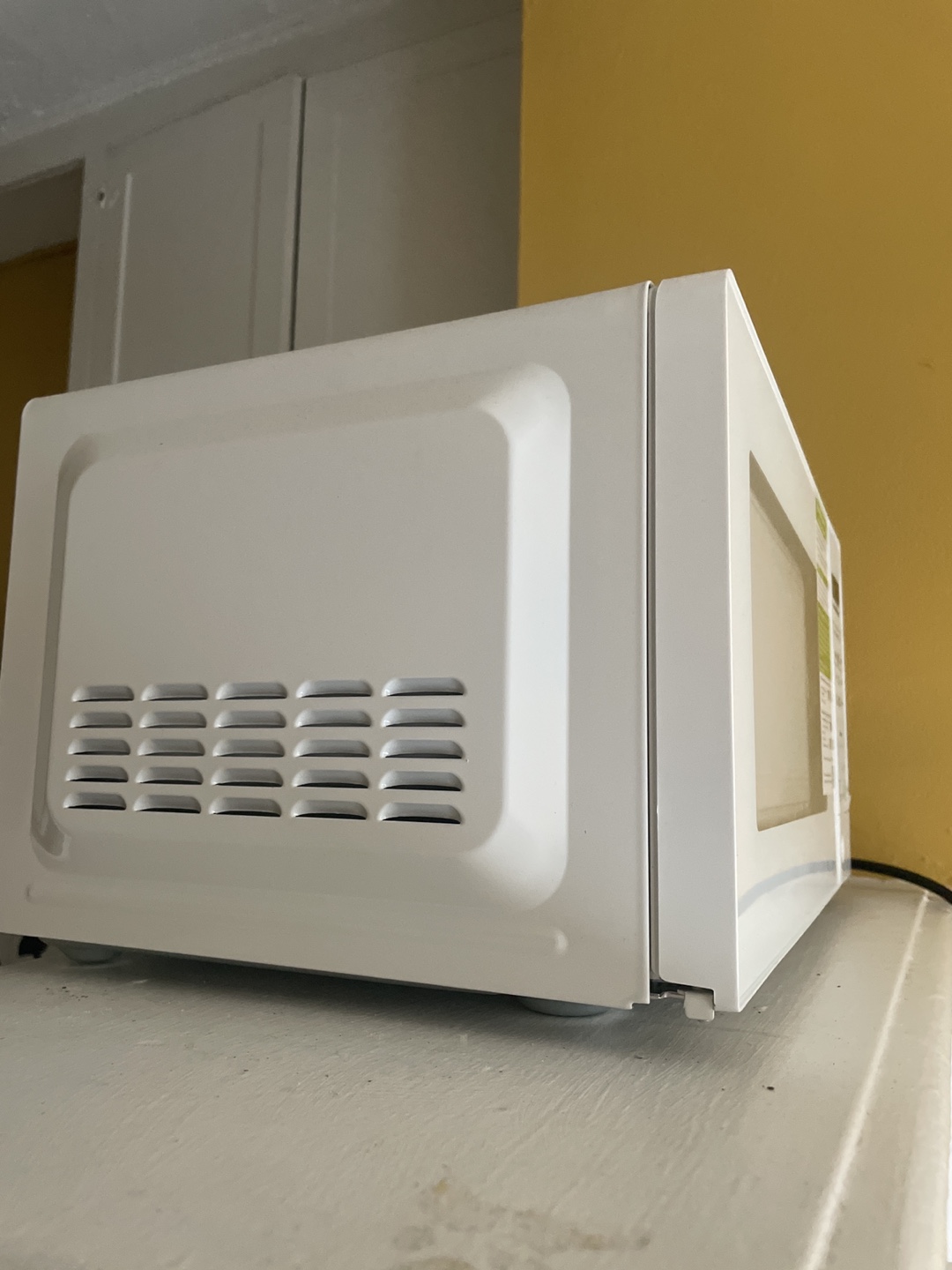 Hamilton Beach Microwave - photo 3
