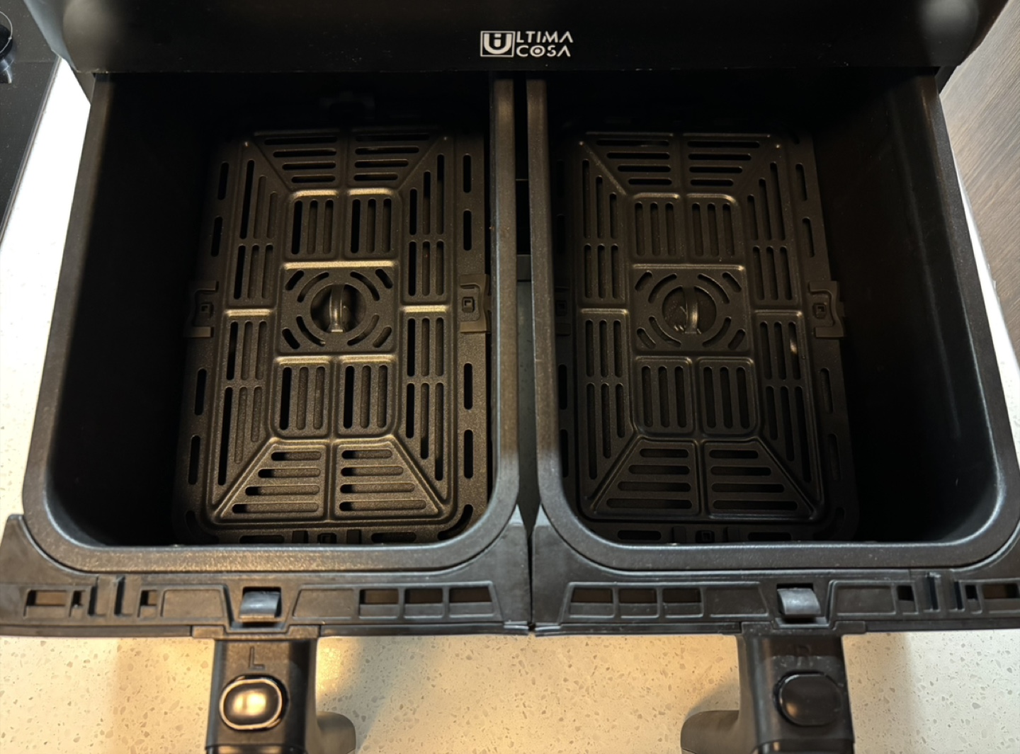Ultima Cosa Digital Dual Zone Air Fryer - photo 3