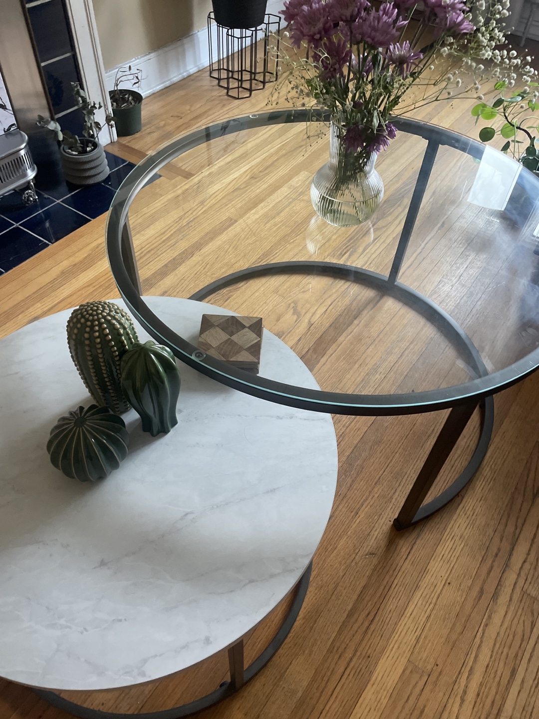 Modern Round Coffee Table Set