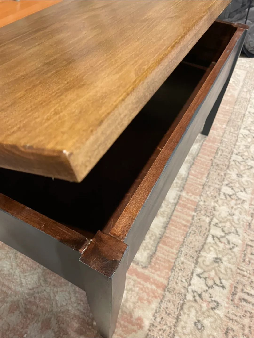 Solid Wood Coffee Table With Storage image indicator(6)