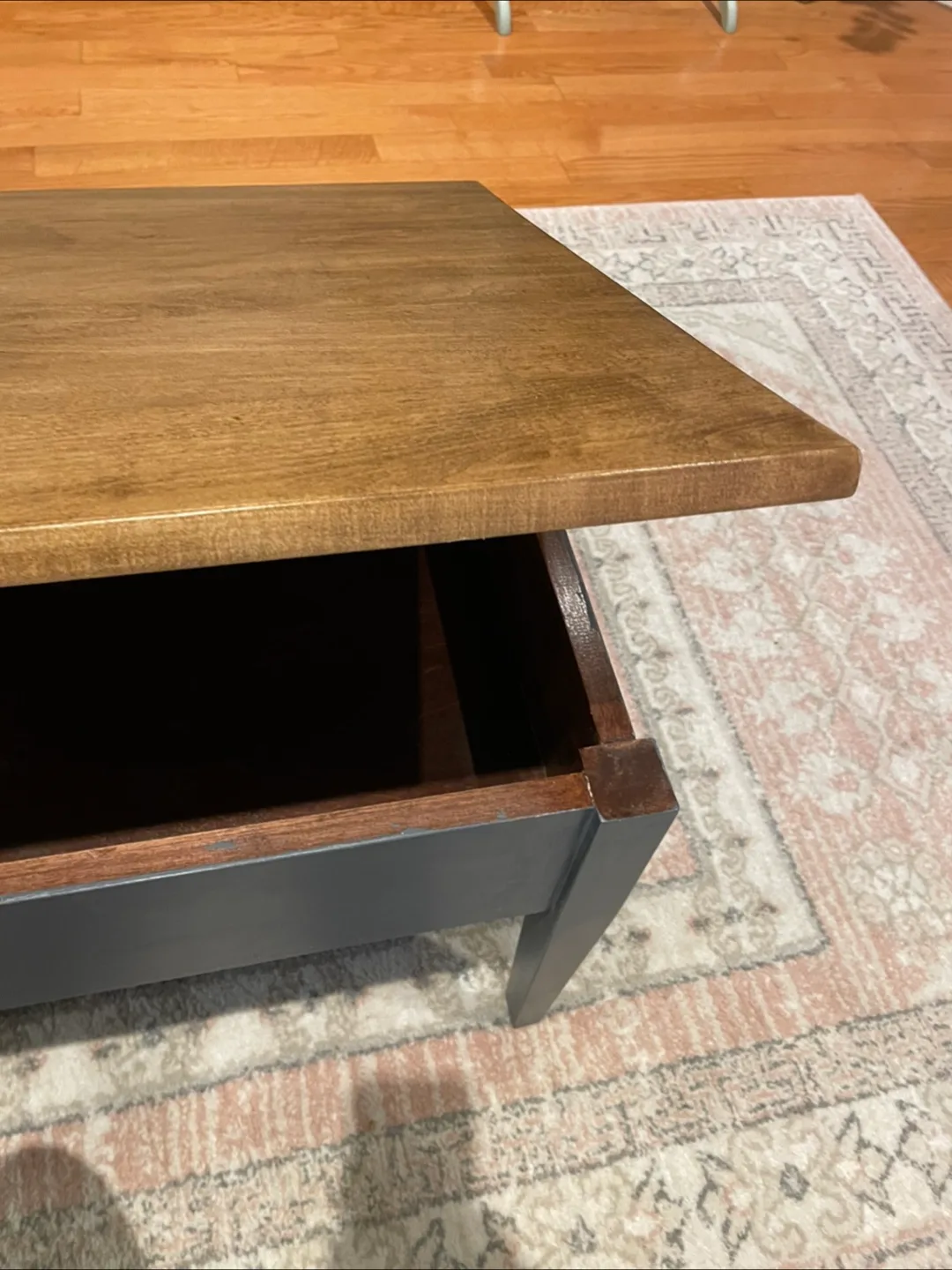 Solid Wood Coffee Table With Storage image indicator(2)