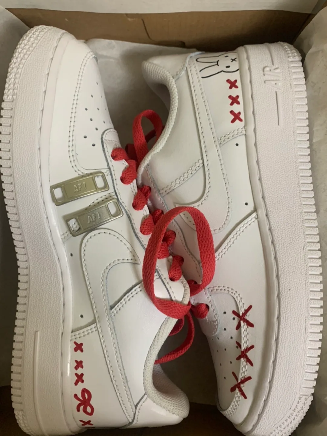 NEW Custom Miffy Nike Air Force 1 thumbnail