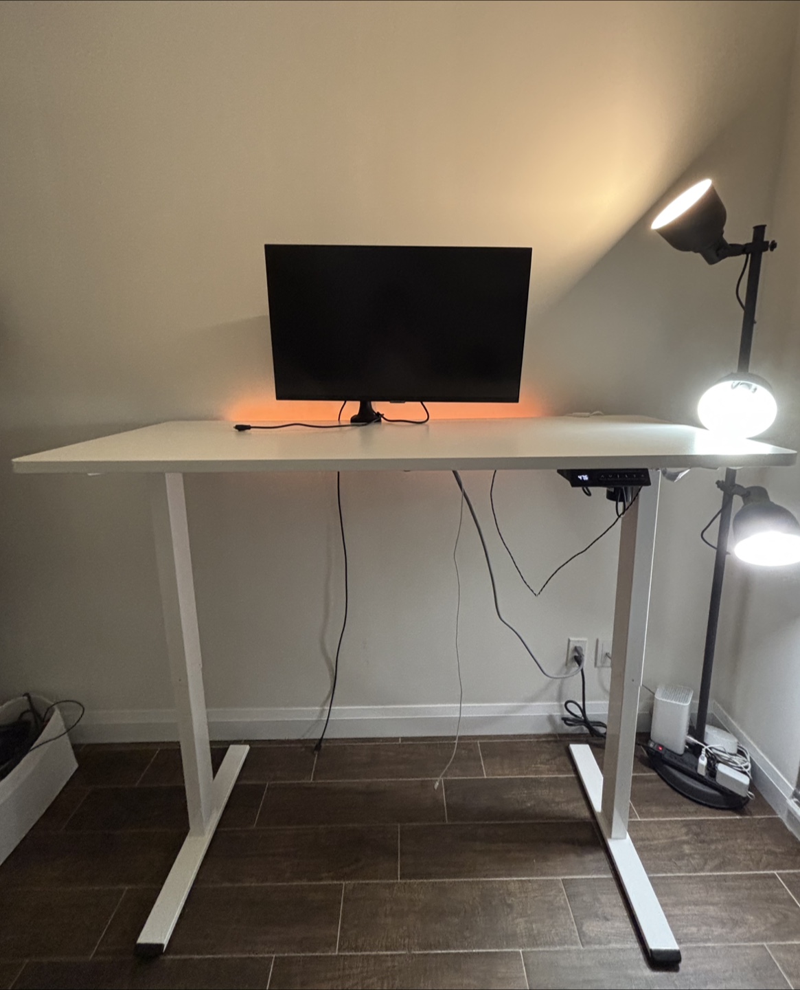 FlexiSpot E2 Standing Desk including mat and cable tray - photo 3