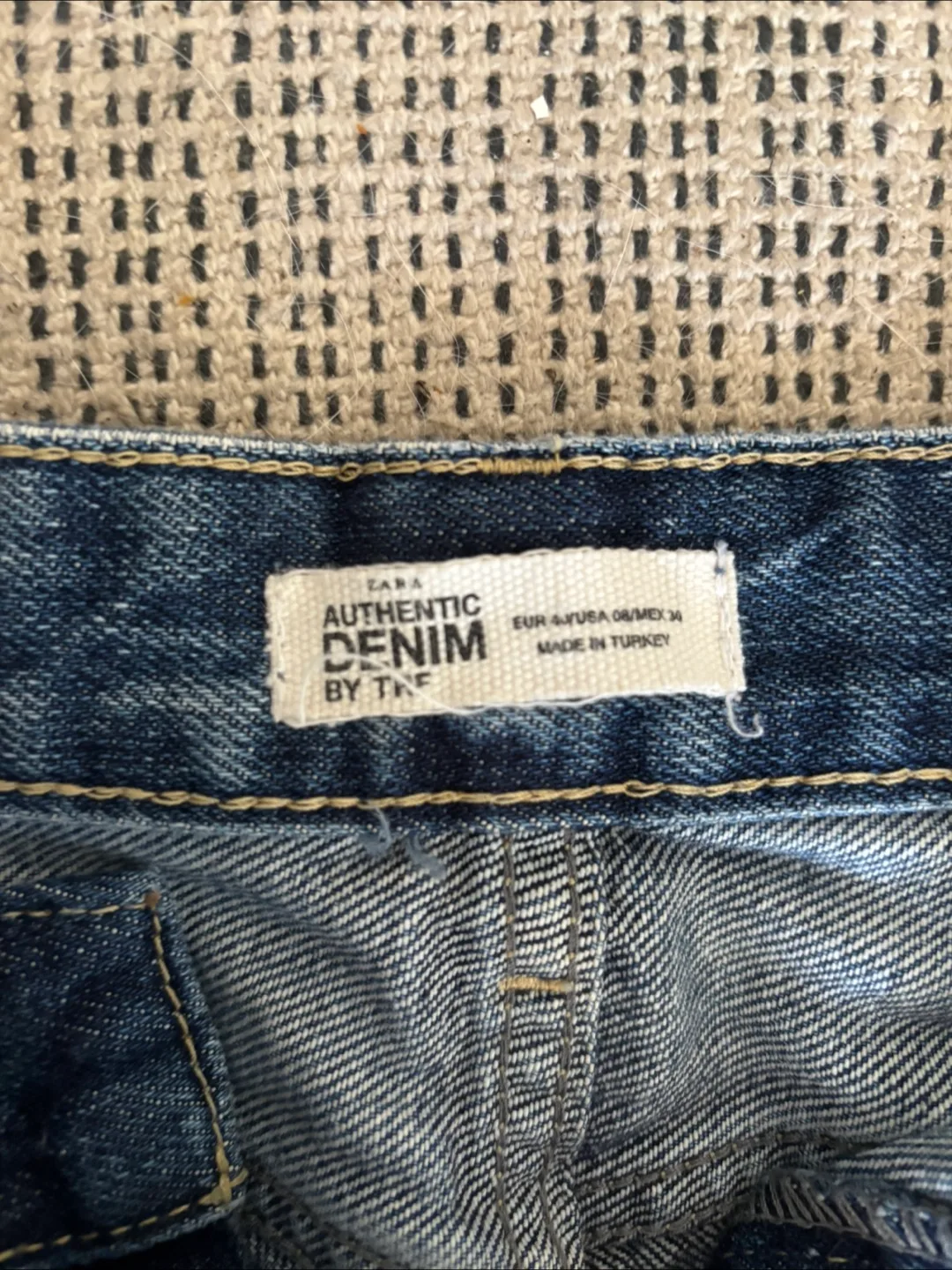 Zara Authentic Denim Jeans image indicator(2)