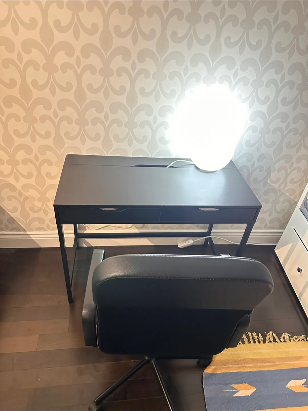 Black Desk and Chair Set image indicator(7)