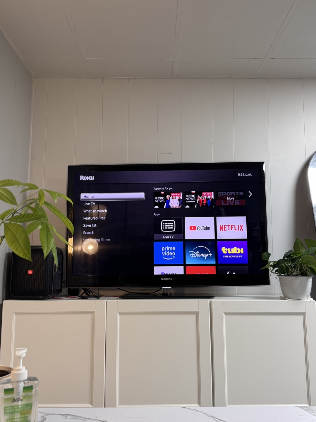 Samsung LED TV / Moving out sale