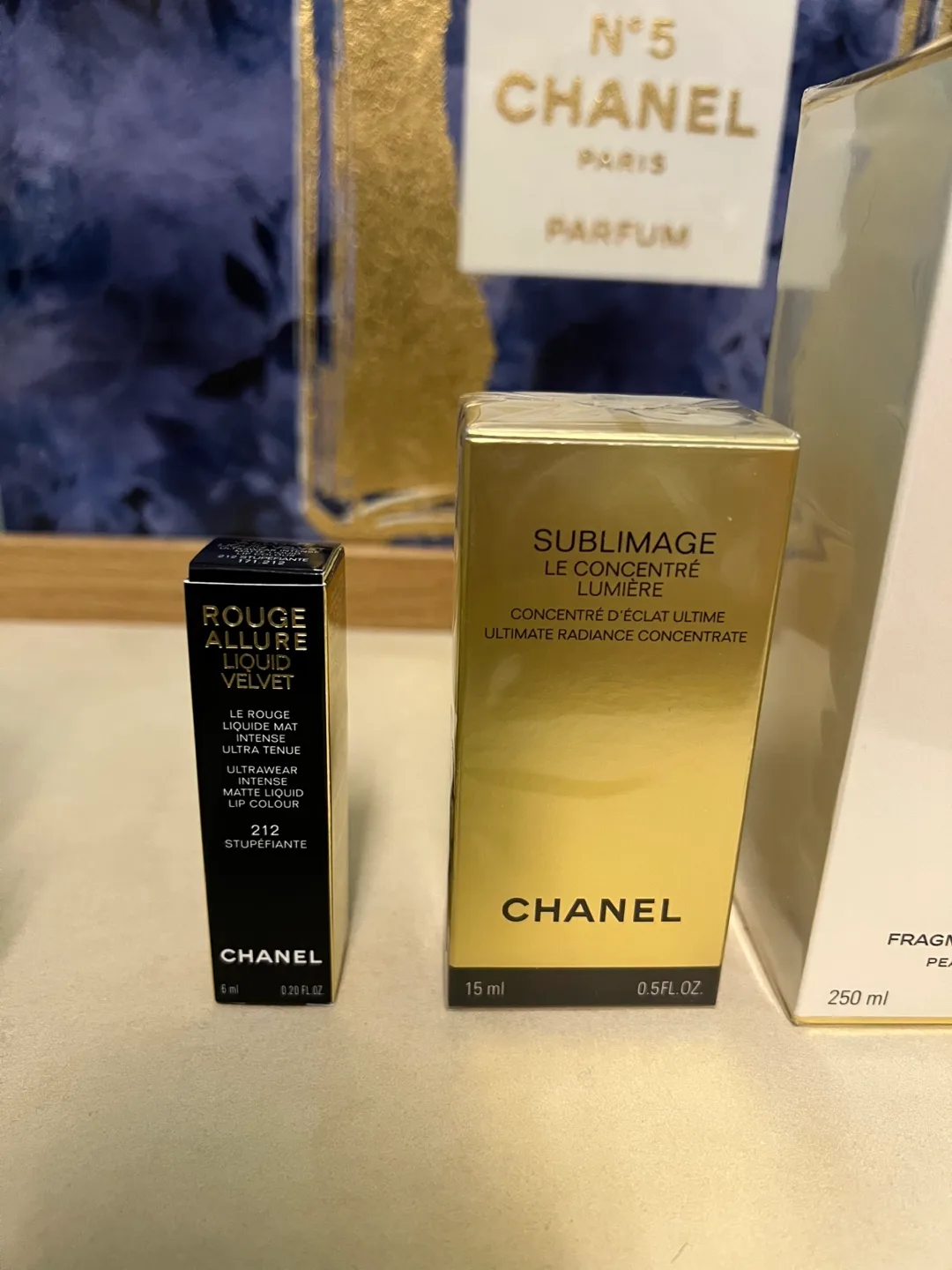 Chanel Beauty Products image indicator(5)