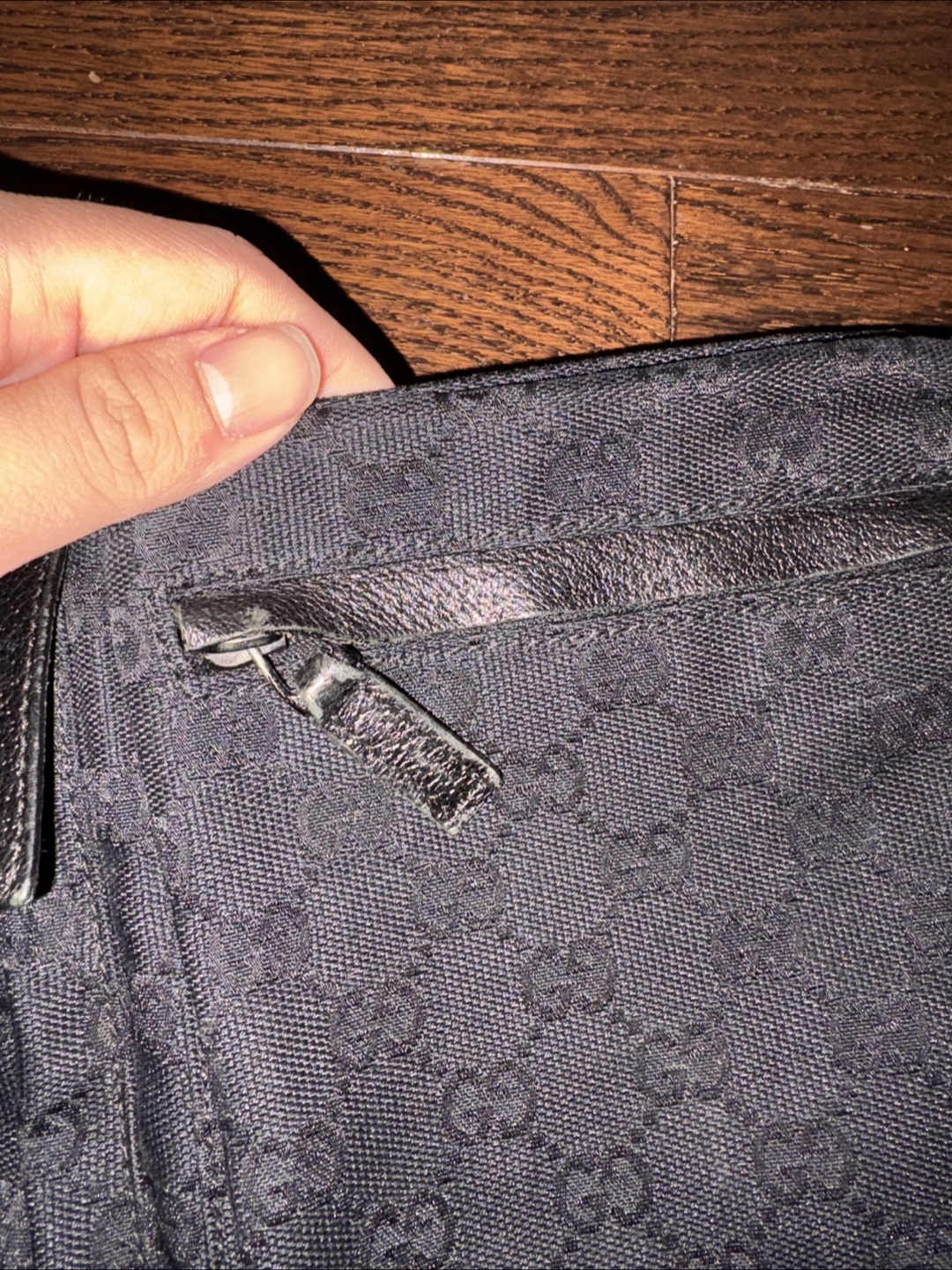 Gucci Black GG Canvas Belt Bag - photo 4