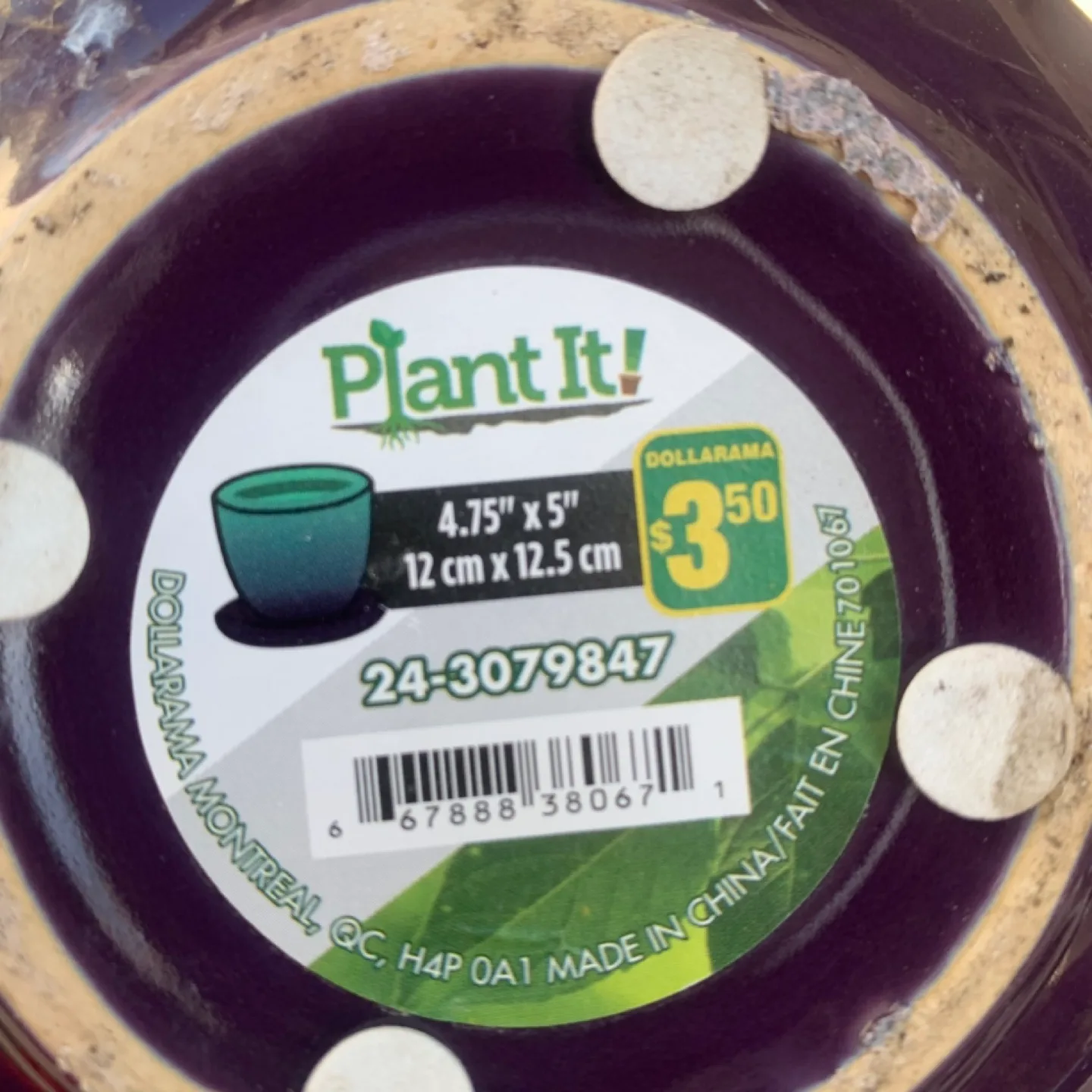 Planters - Several sizes, colours, and textures image indicator(4)