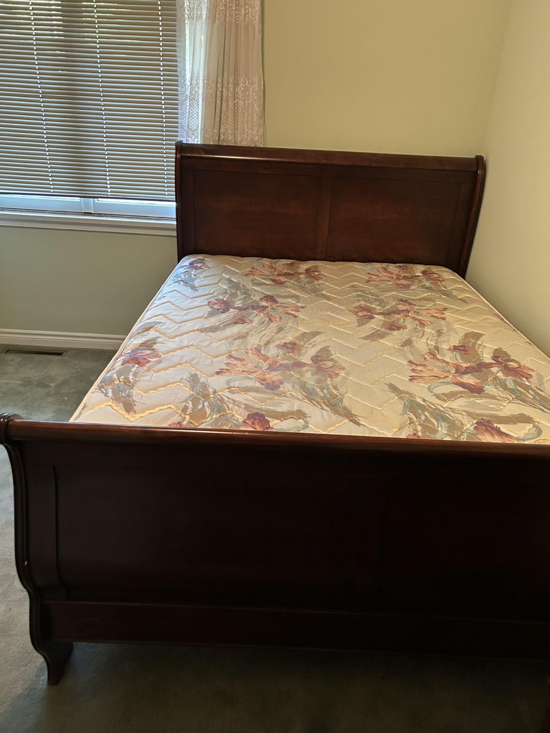 Solid Wood Bed Frame with Mattress - photo 2