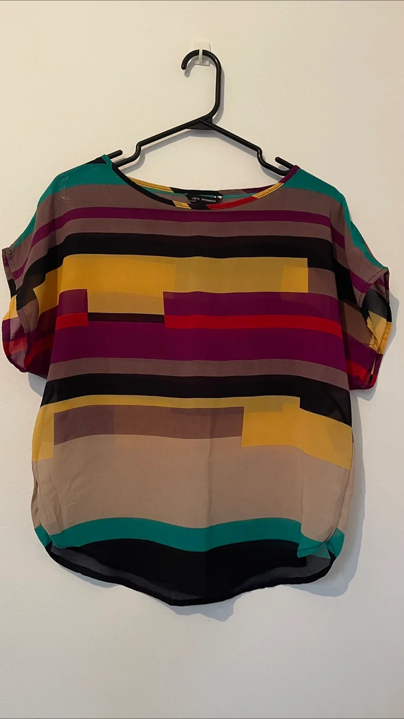 Woman Striped Blouse image indicator(3)