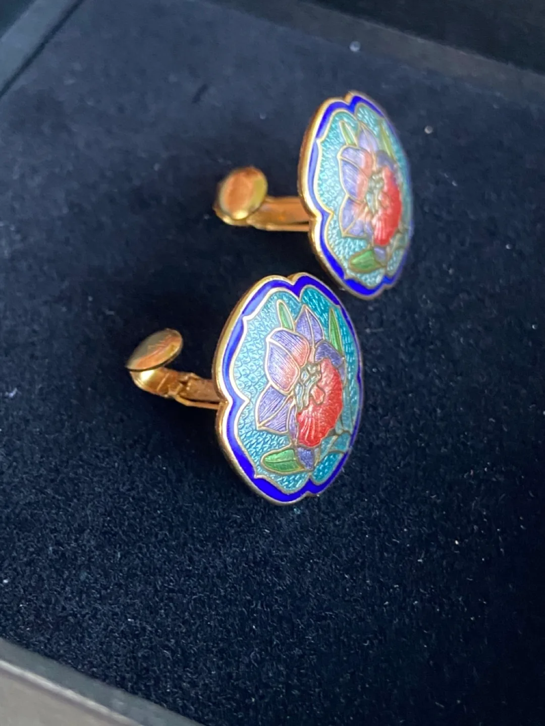 Vintage Cloisonné Flower Earrings image indicator(6)