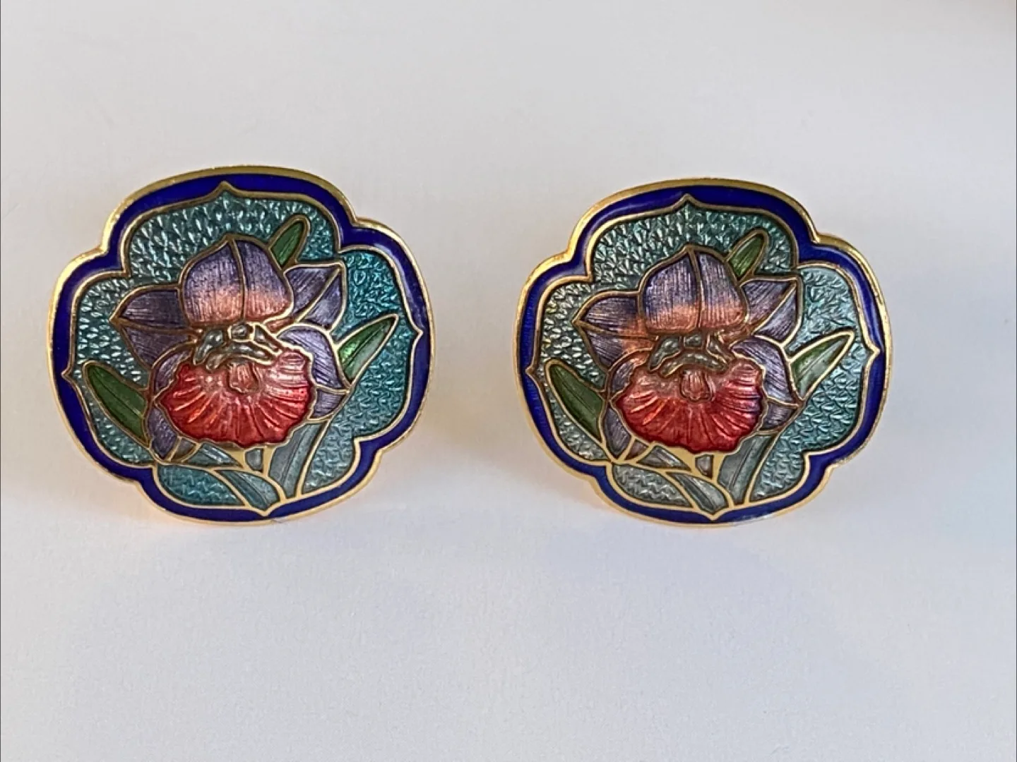 Vintage Cloisonné Flower Earrings image indicator(8)