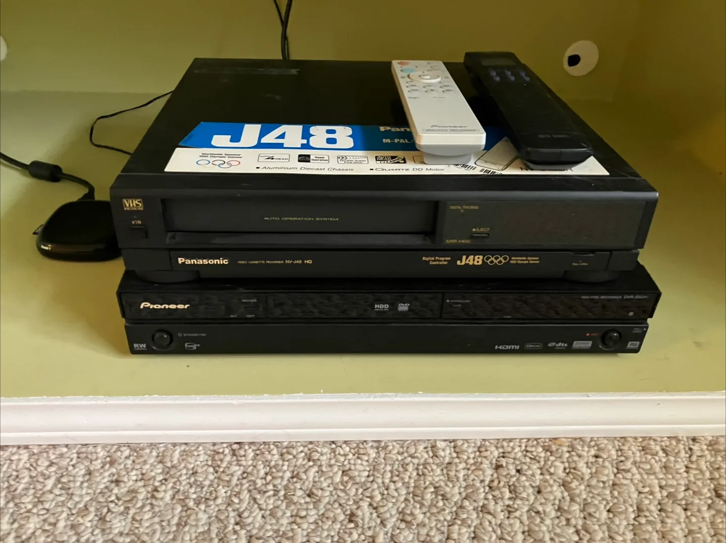 Panasonic and Pioneer Electronics Bundle thumbnail