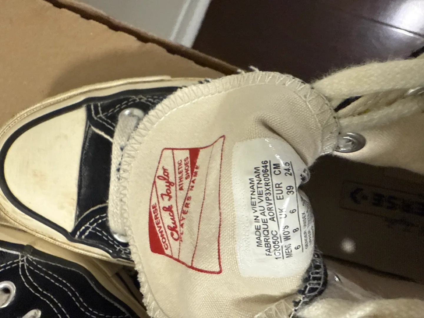 Converse Chuck Taylor Black High Tops image indicator(3)