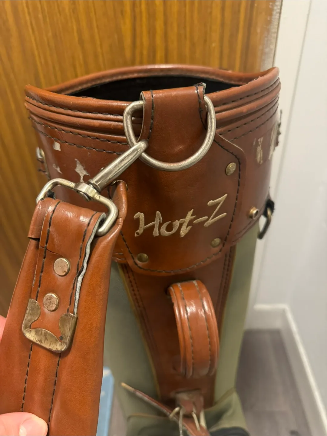 Vintage Hot-Z Leather Golf Cart Bag thumbnail