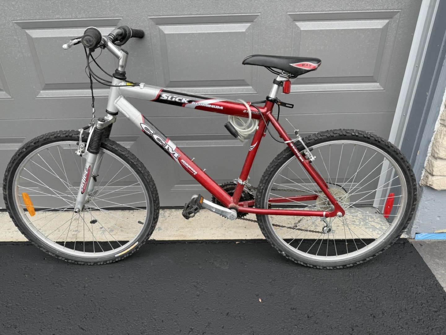 CCM Slick Aluminum Mountain Bike