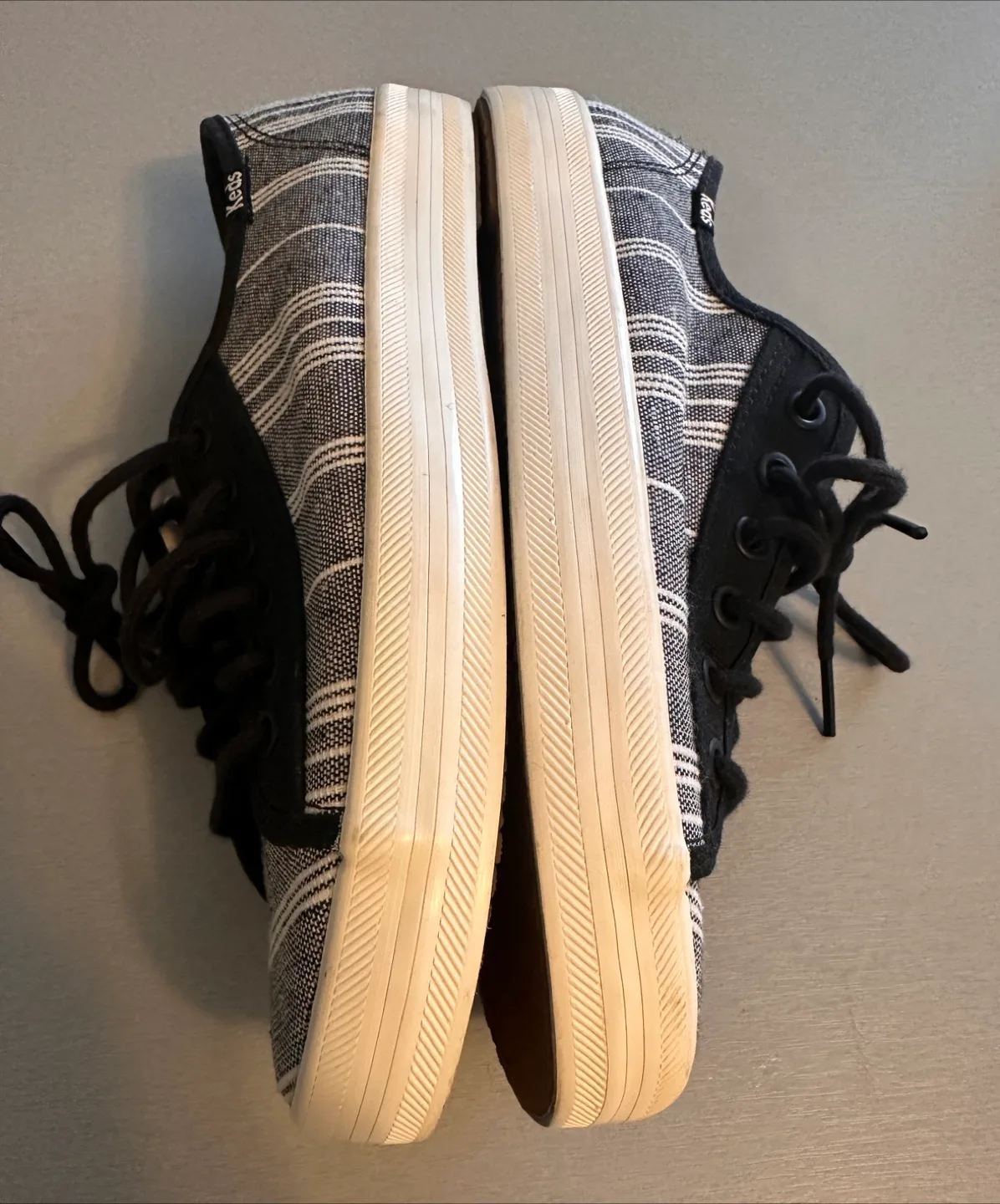 Keds Canvas Sneakers-Size 6 image indicator(5)