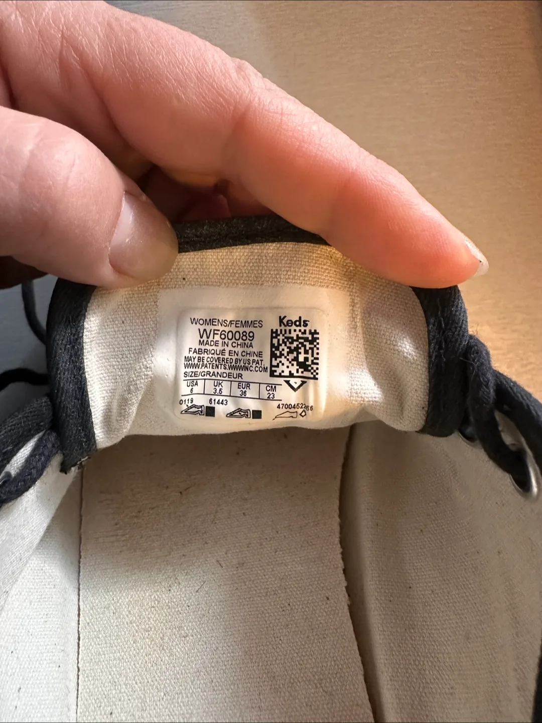 Keds Canvas Sneakers-Size 6 image indicator(10)