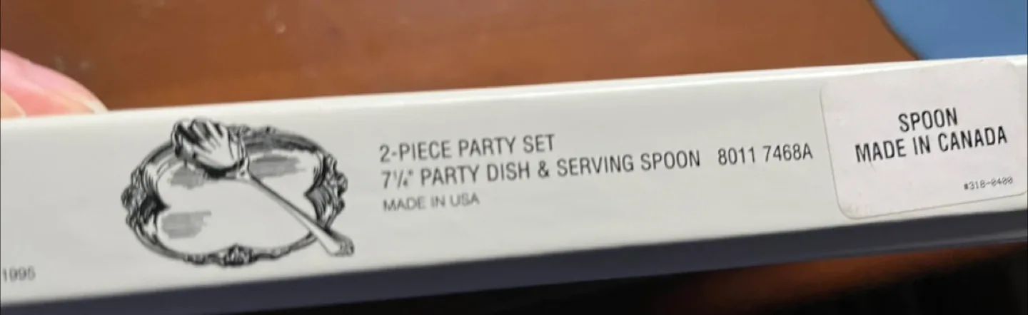 Oneida Silverplate 2-Piece Party Set NEW image indicator(4)