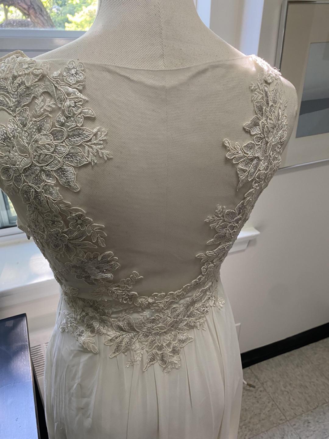 Wedding Dress - photo 3