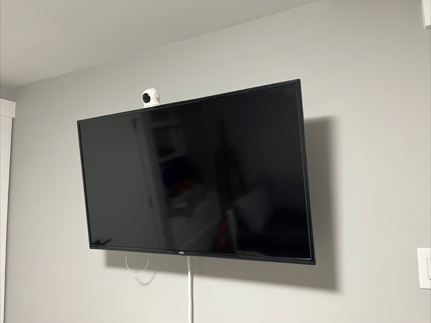 JVC TV large screen 44“