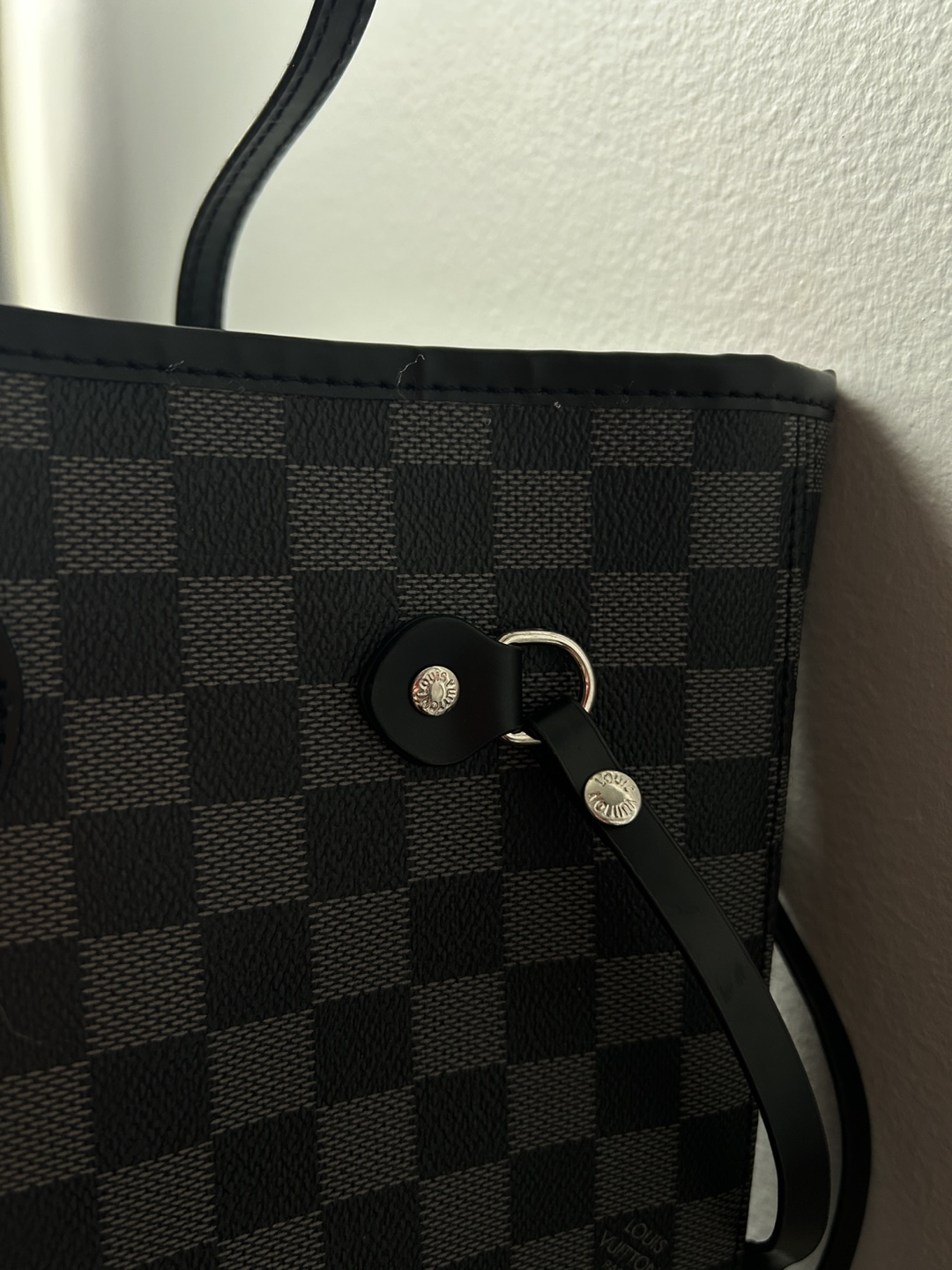 Louis Vuitton Damier Ebene Tote Bag - photo 2