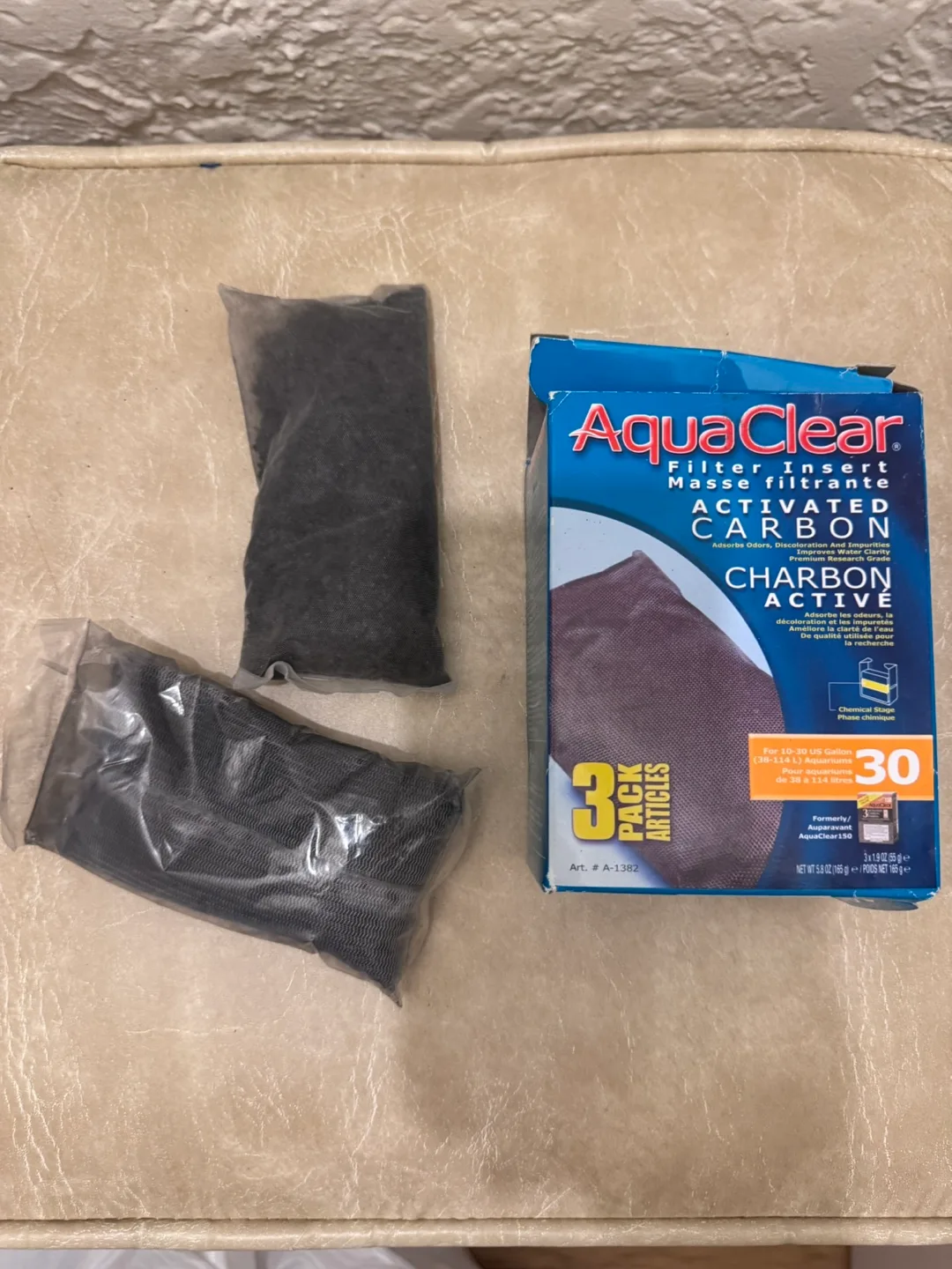 Aquaclear Active Carbon for filter 10-30 Gallon thumbnail