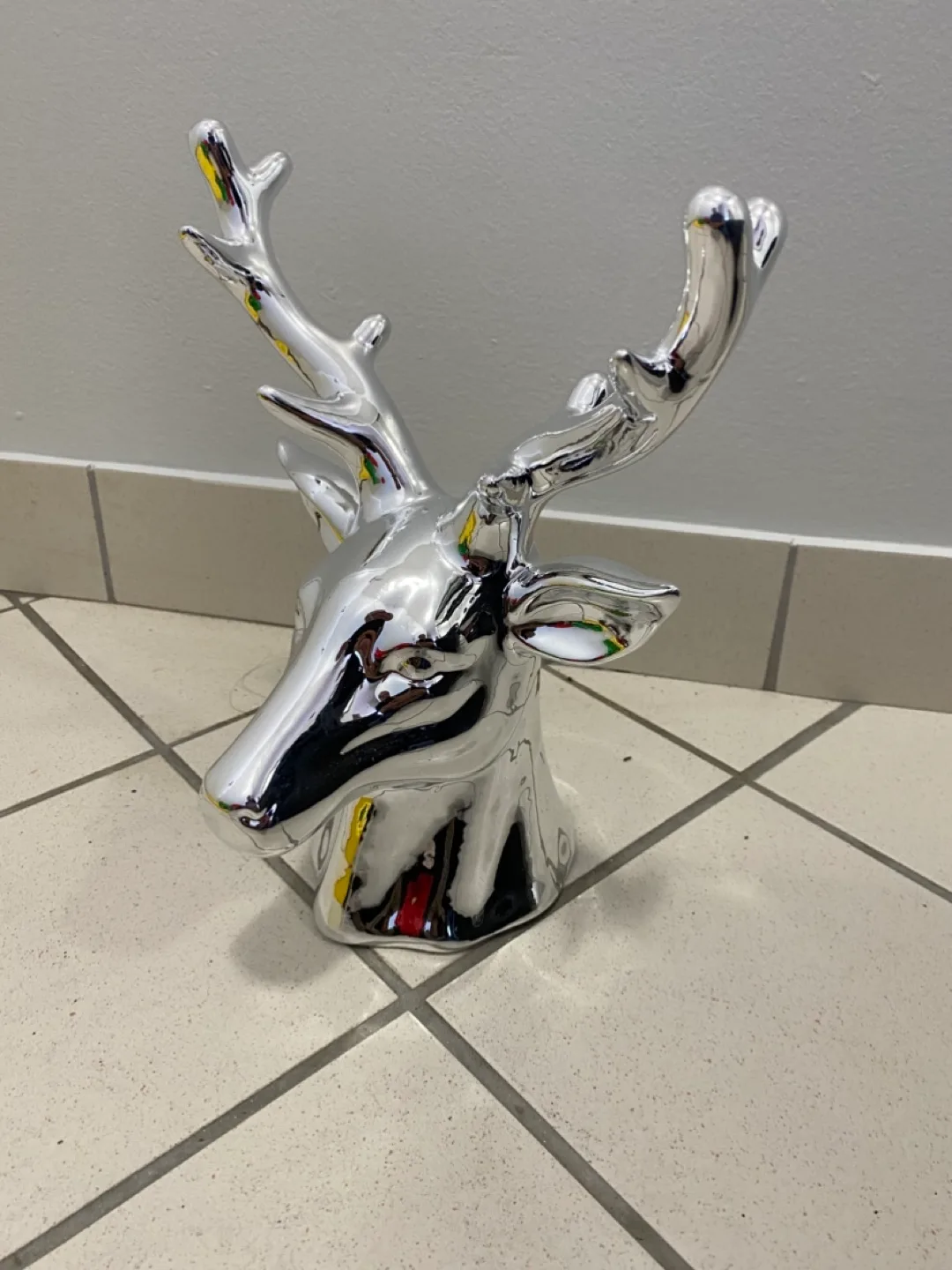 Silver Deer Head Decor thumbnail