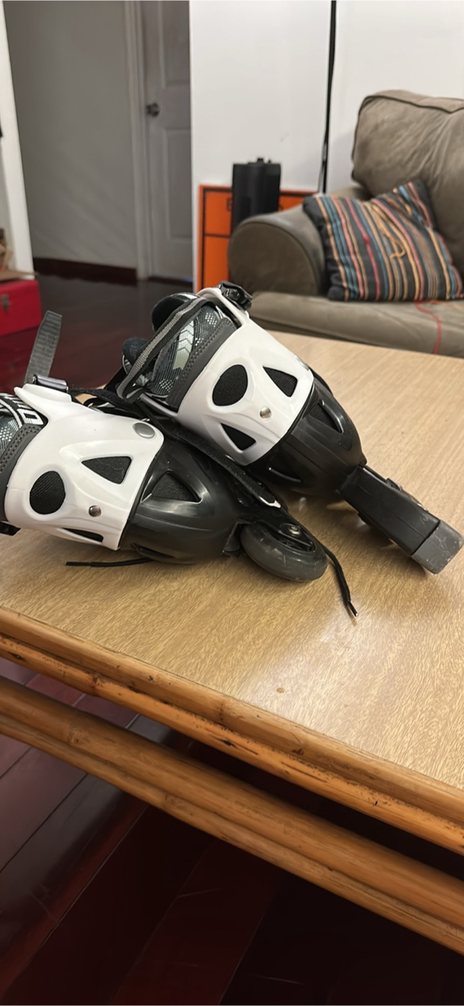 Outfly Inline Skates sz 9 women - photo 2