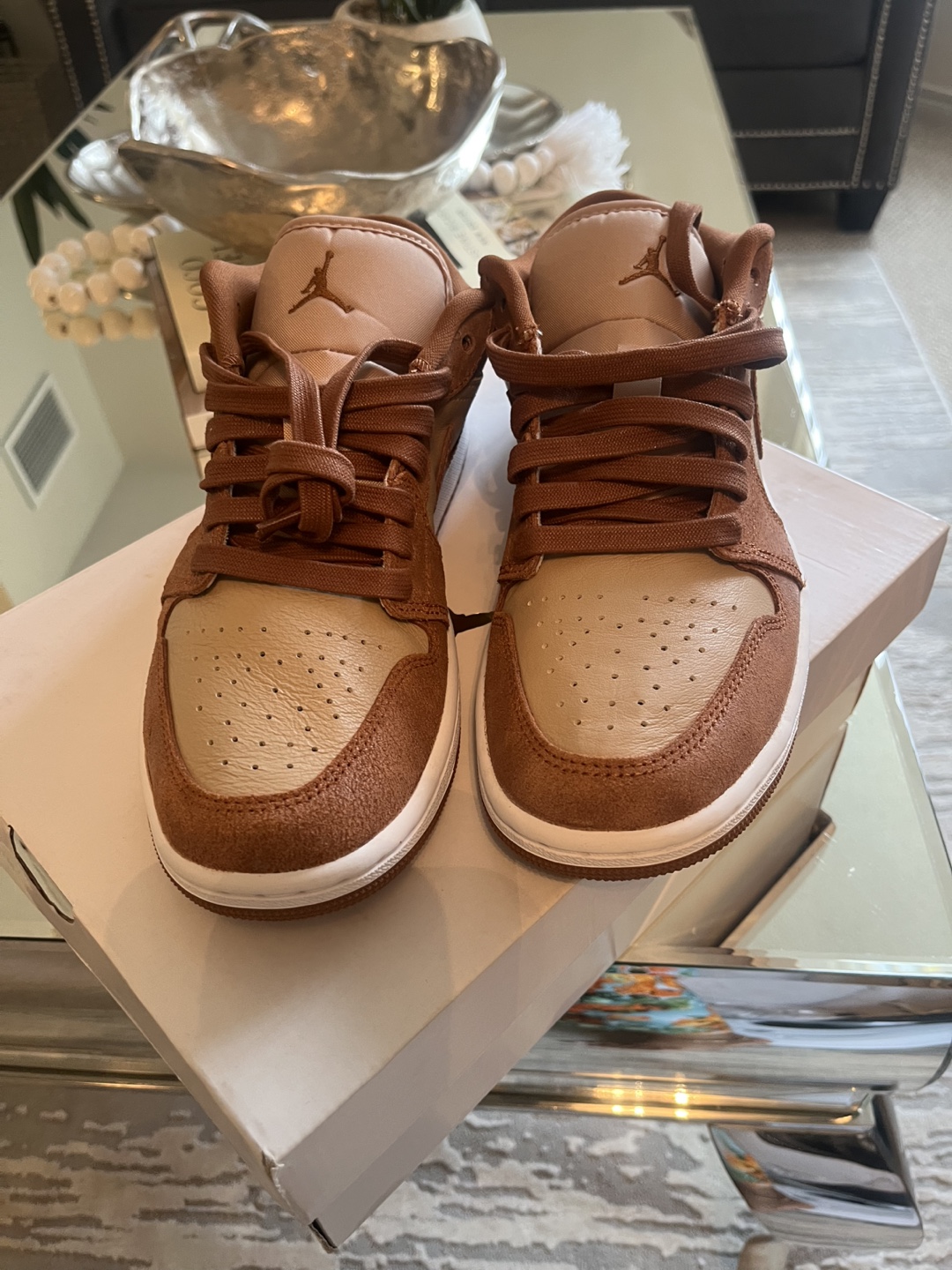 Jordan 1 Low - Brown - photo 2