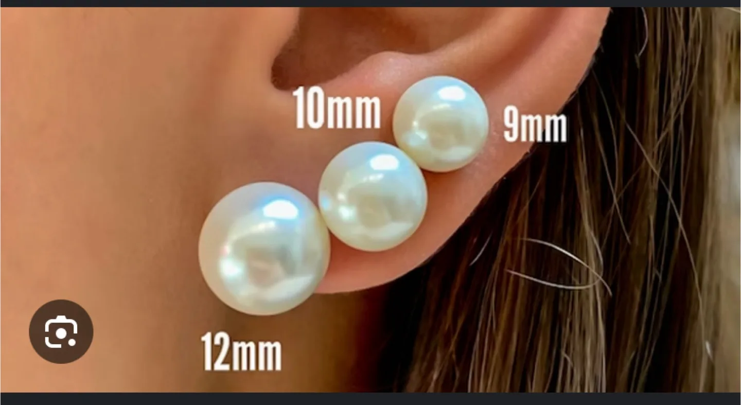 14kt 12.5MM Freshwater Pearl Stud Earrings image indicator(6)