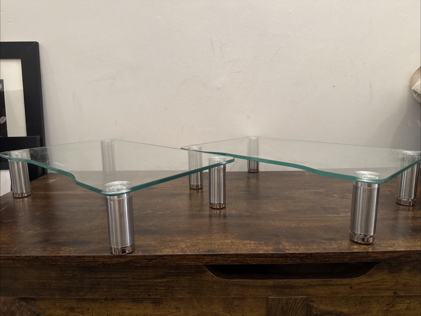Kemudu Stackable Glass Shelf (two pieces)