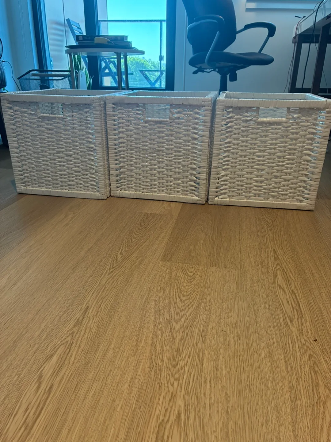 White Wicker Storage Baskets thumbnail