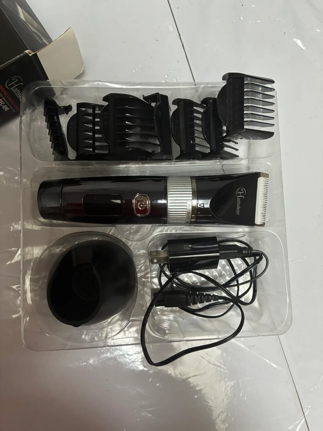 Hatteker Rechargeable Hair Clipper thumbnail